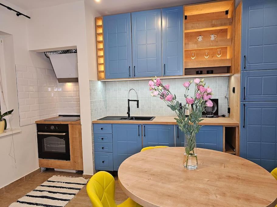 Grandpa Vojin'S Cozy Corner Apartamento Subotica Exterior foto